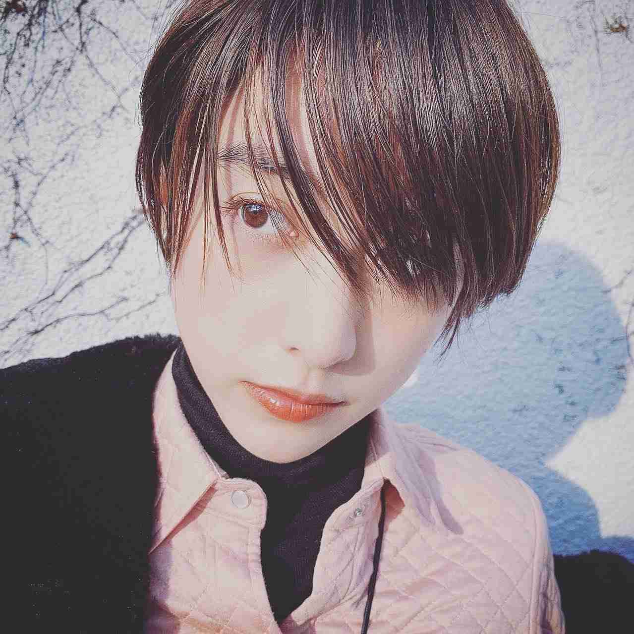 ショートカットの山本美月、私服ショットに称賛の声「スタイル抜群」「超タイプです」