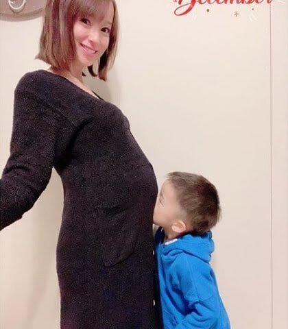 「グリグリに大きな目をしたなんとも可愛い赤ちゃん…」浜崎あゆみの友人・野口美佳さんのインスタ投稿が話題　ファン「泣けた」「確かな情報をありがとう」