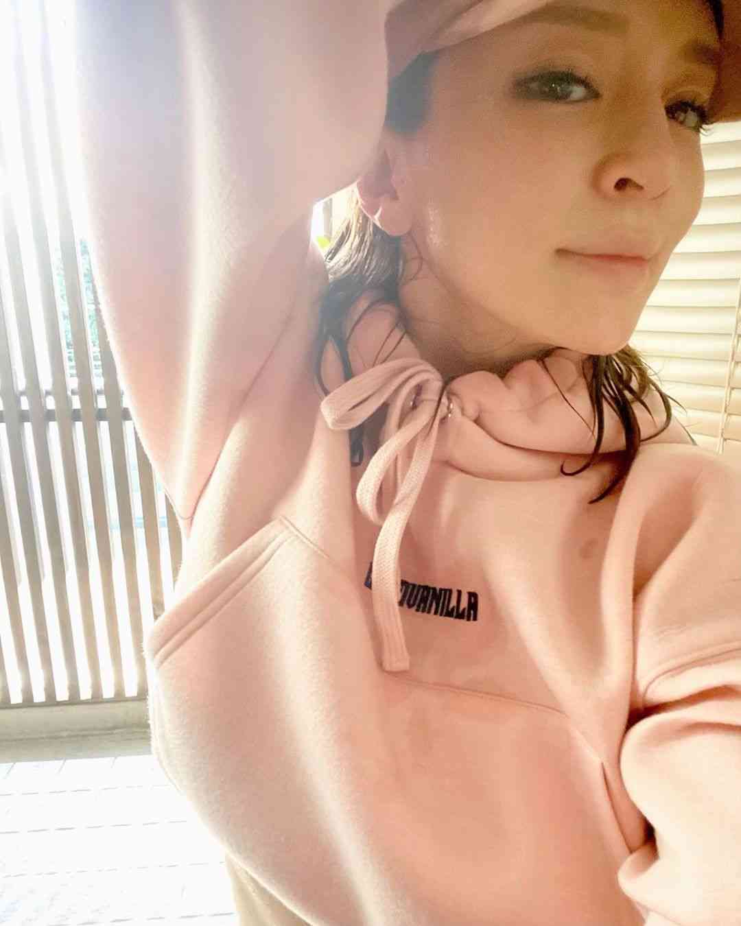 「グリグリに大きな目をしたなんとも可愛い赤ちゃん…」浜崎あゆみの友人・野口美佳さんのインスタ投稿が話題　ファン「泣けた」「確かな情報をありがとう」