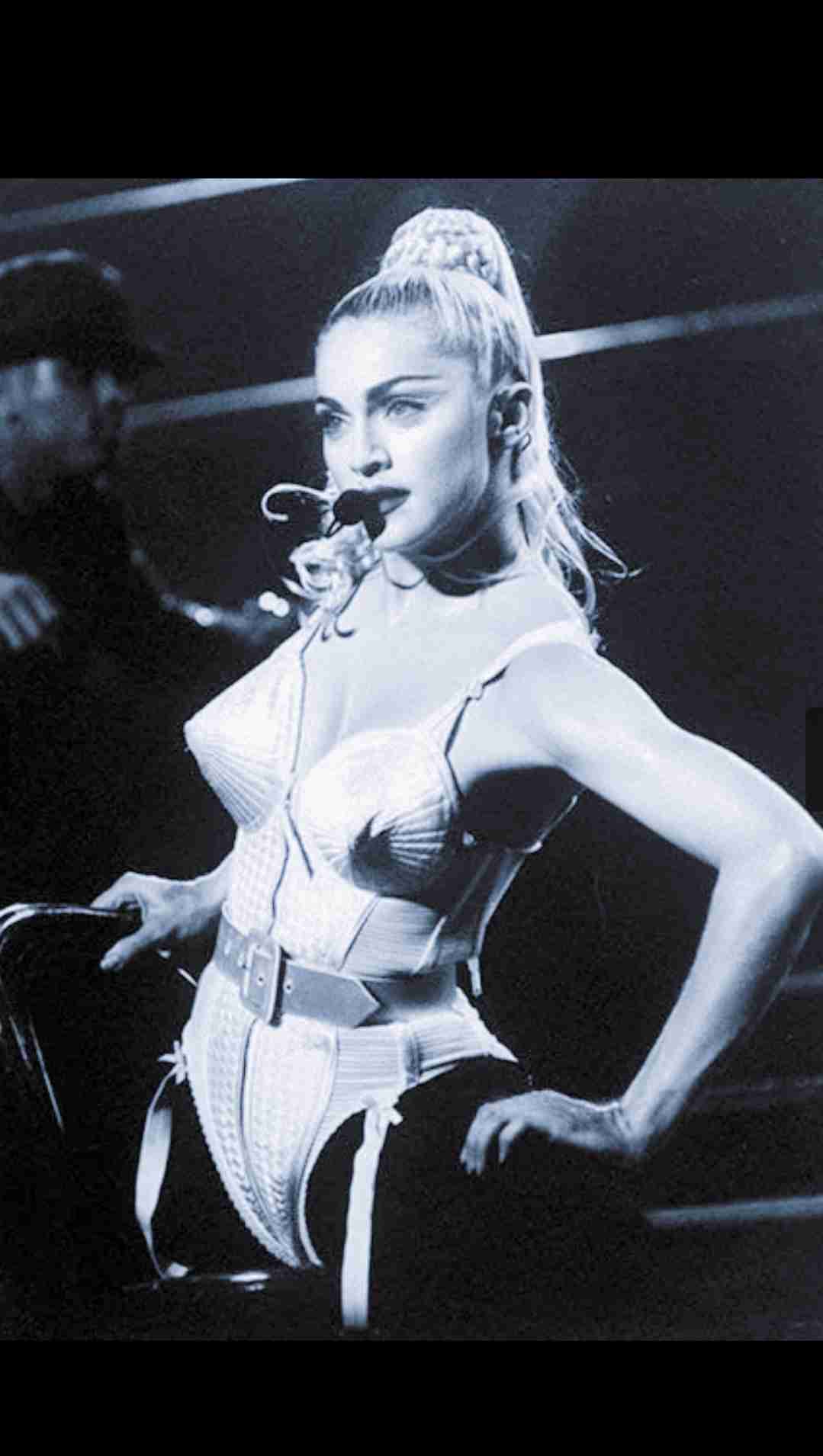 「グリグリに大きな目をしたなんとも可愛い赤ちゃん…」浜崎あゆみの友人・野口美佳さんのインスタ投稿が話題　ファン「泣けた」「確かな情報をありがとう」