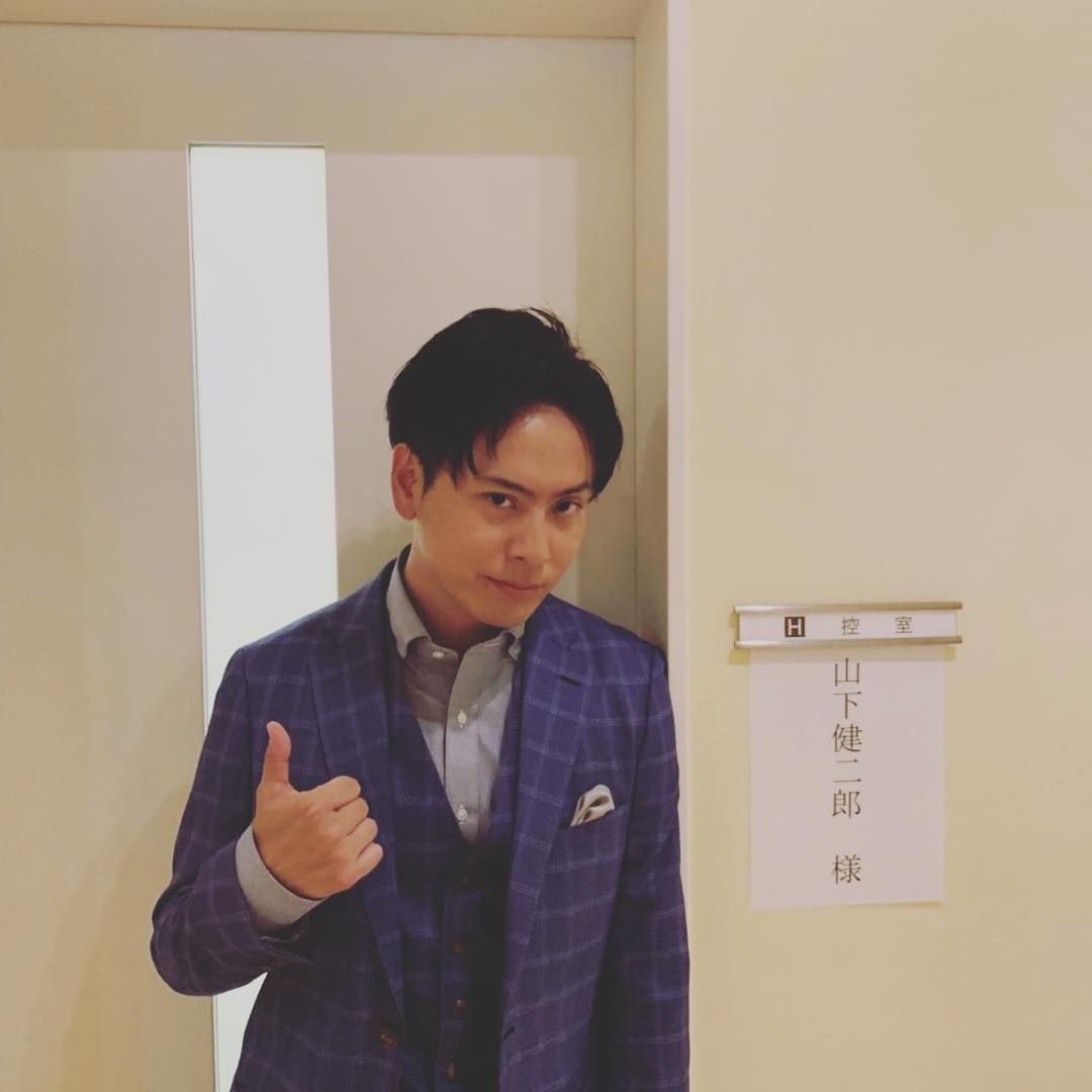 有名人の名前を書くと、誰かがイメージを簡潔に書いてくれるトピPart2