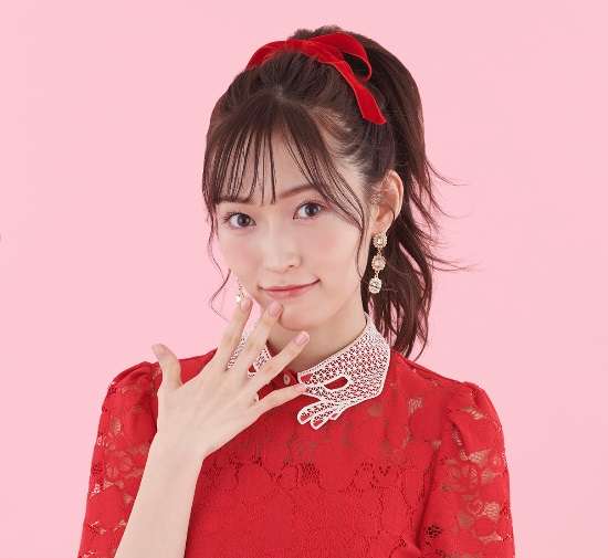 山口真帆、網タイツ＆ピンヒールの美脚オフショット「足ながっ」「エロカッコいい」と新たな魅力に反響