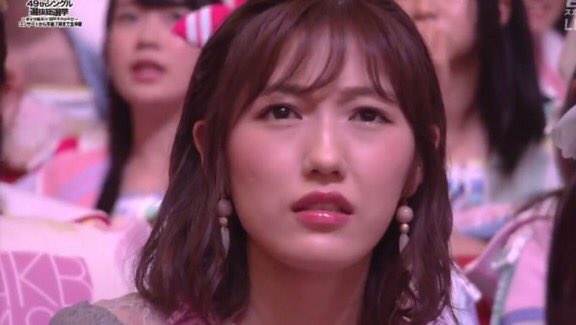 山口真帆、網タイツ＆ピンヒールの美脚オフショット「足ながっ」「エロカッコいい」と新たな魅力に反響