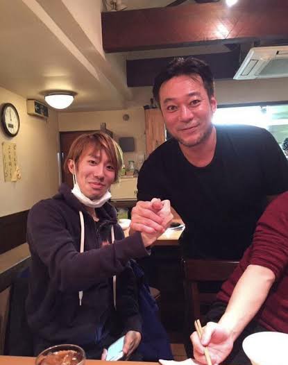 山口真帆、網タイツ＆ピンヒールの美脚オフショット「足ながっ」「エロカッコいい」と新たな魅力に反響