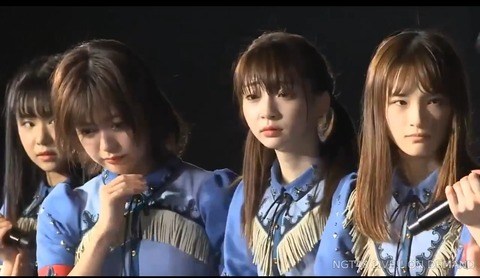 山口真帆、網タイツ&ピンヒールの美脚オフショット「足ながっ」「エロカッコいい」と新たな魅力に反響