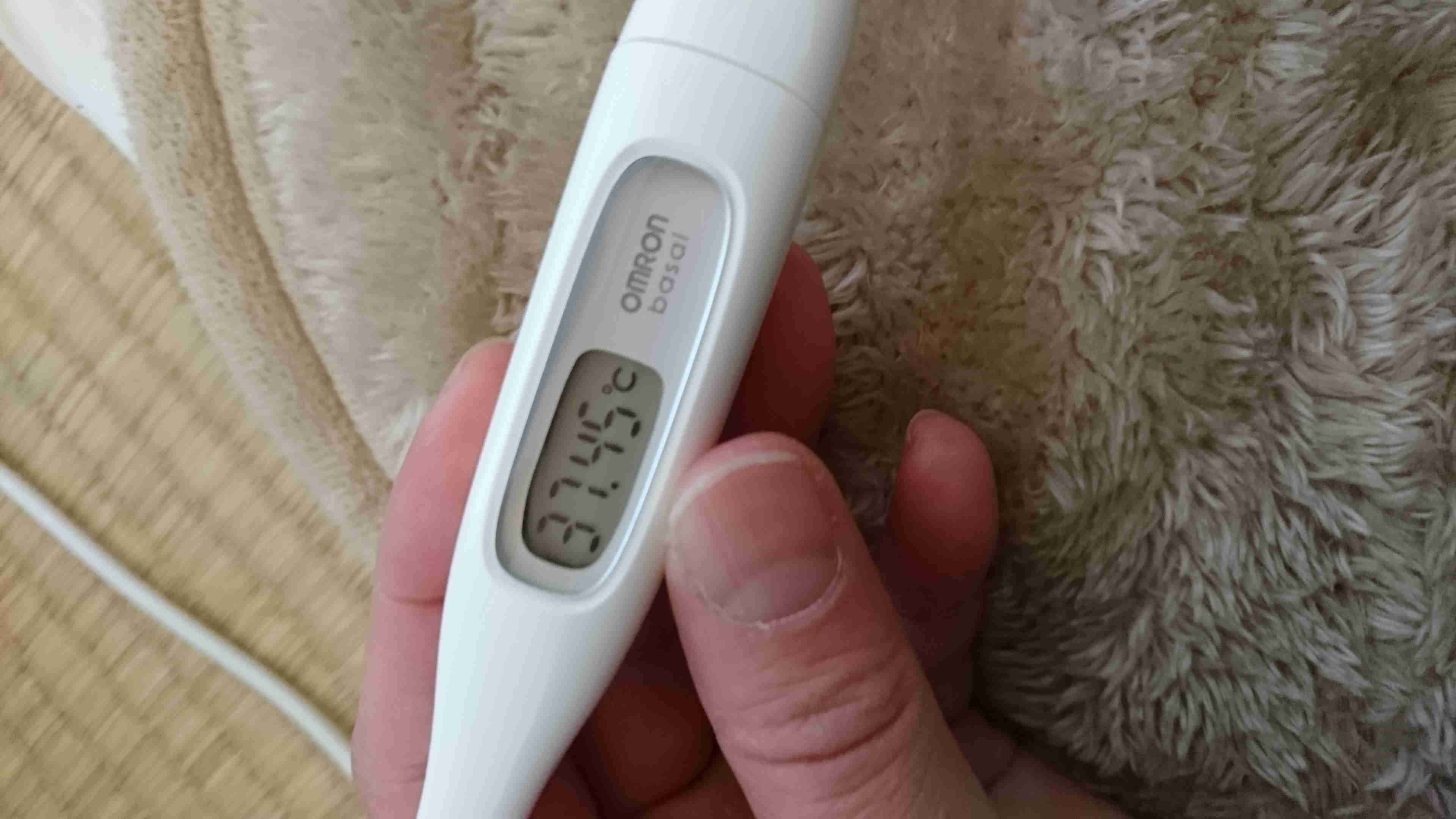 毒親の家から出たけど生活が苦しい人