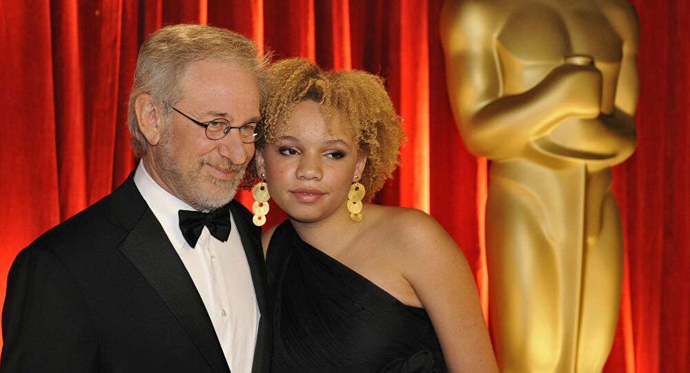 スティーヴン・スピルバーグ監督、娘の「ストリッパーになる」夢をサポート！