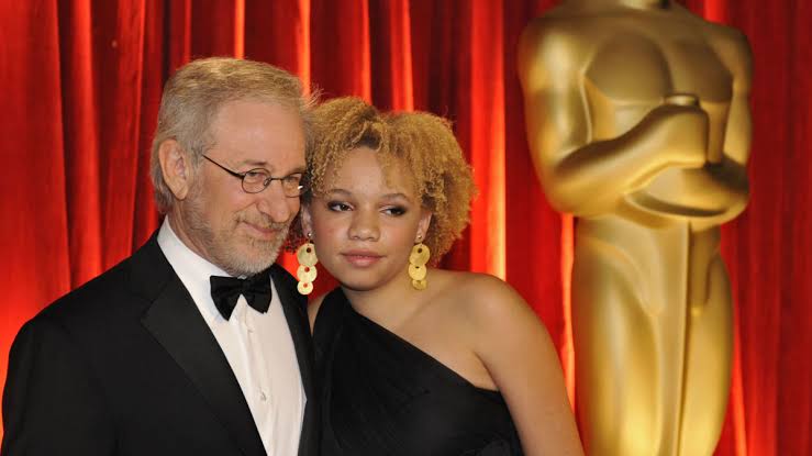 スティーヴン・スピルバーグ監督、娘の「ストリッパーになる」夢をサポート！