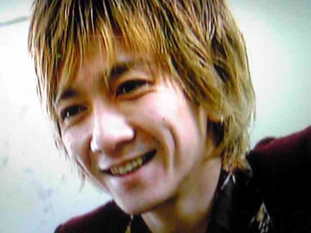 えくぼの男性