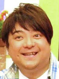 えくぼの男性