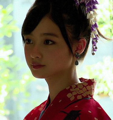 堀北真希の妹と噂のNANAMIがイメチェン「国宝級にかわいい」と話題に