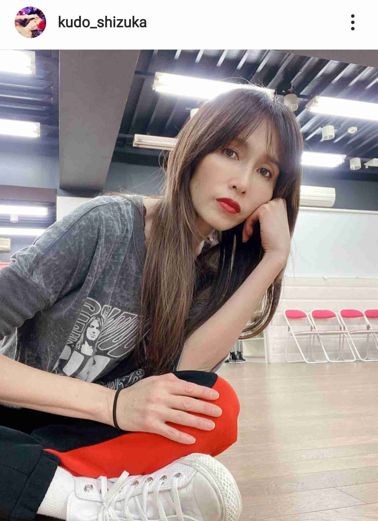 工藤静香“トイレに飾った花”がヤバ過ぎる…「運気下がりそう」