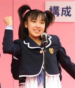 【画像】昔は意外な髪型をしていた芸能人