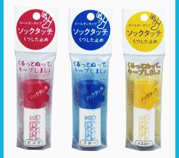 懐かしのパッケージを貼るトピ