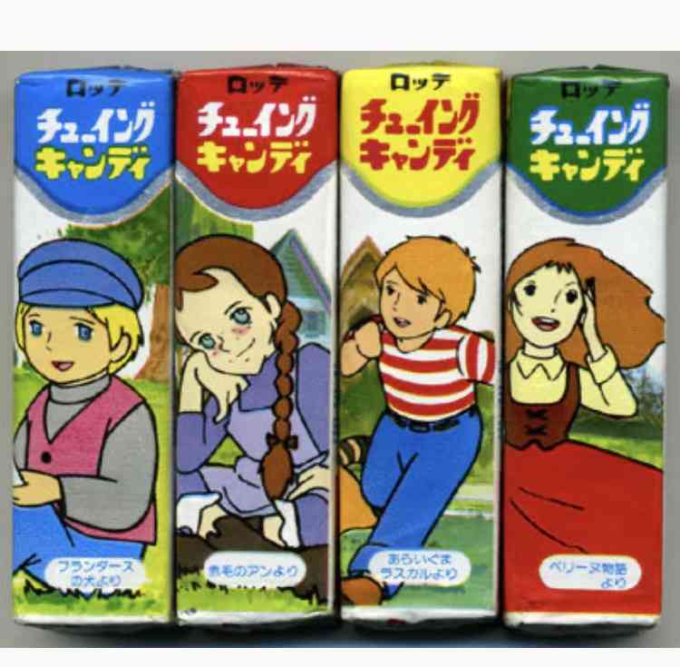 懐かしのパッケージを貼るトピ