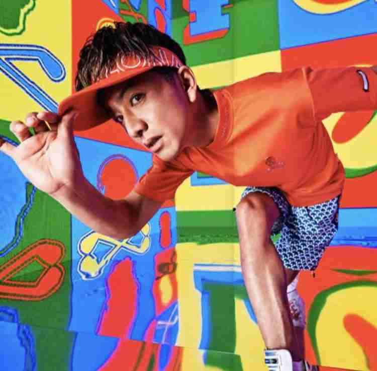 Koki, 美腹筋チラリのスポーツウェア姿で連日のメッセージ発信「みなさんの健康を願って」