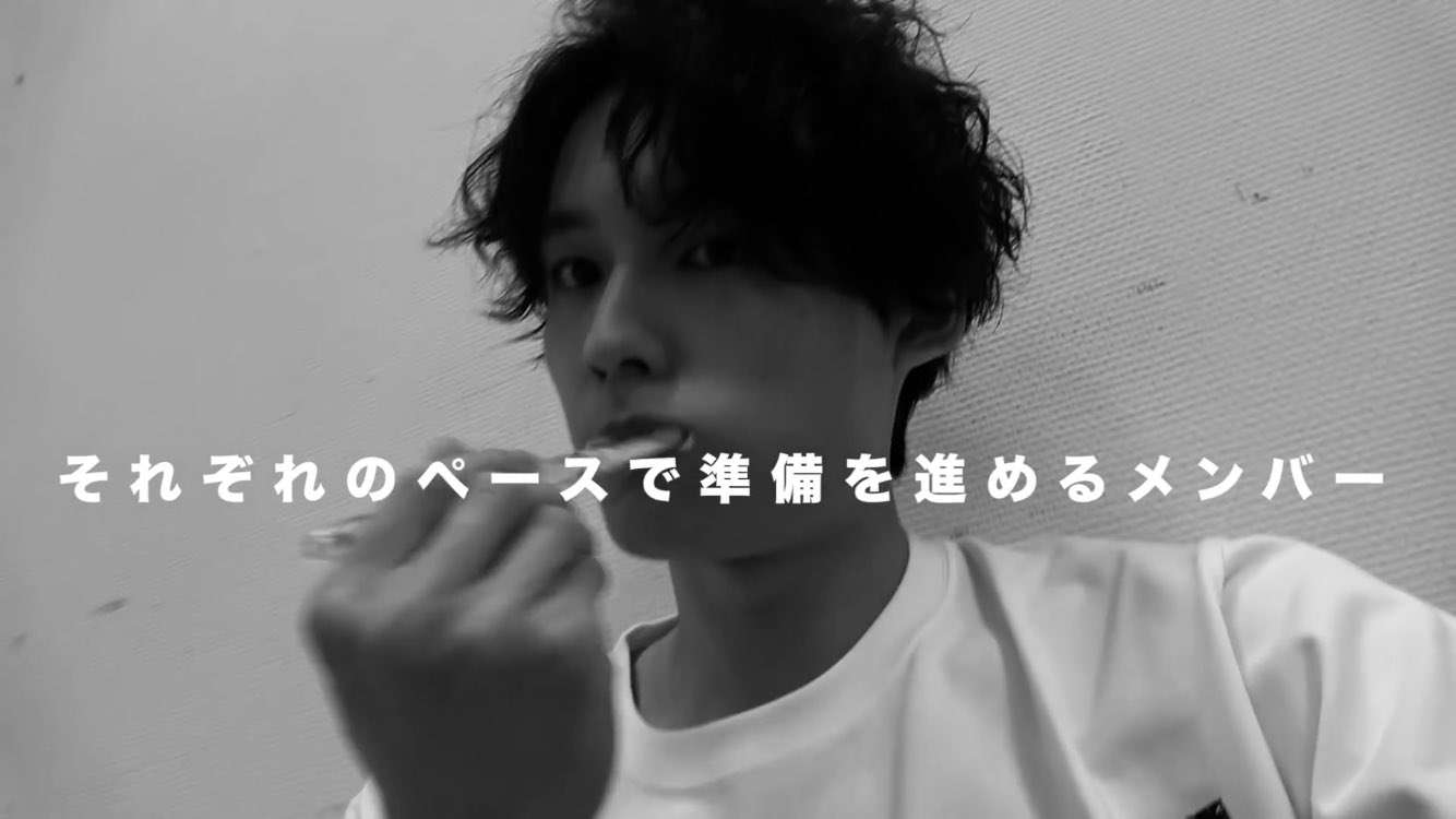 松村北斗、グループ名認知で芽生えた芝居への責任「今までより、感じなければ」