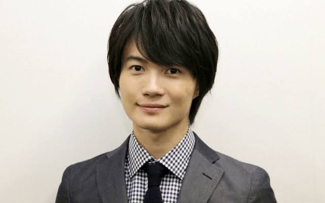 口角が上がってる美人イケメンが観たい