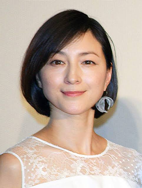 口角が上がってる美人イケメンが観たい