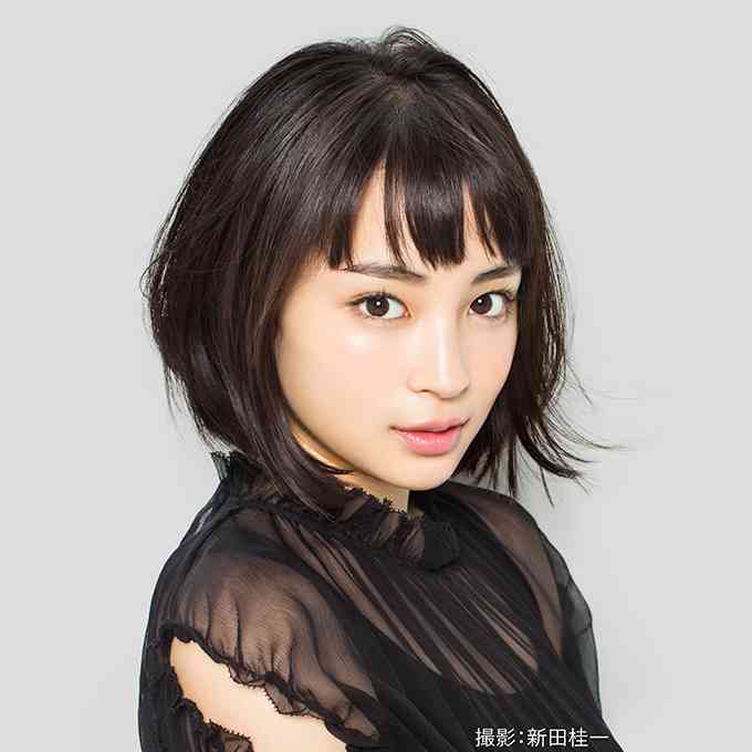 口角が上がってる美人イケメンが観たい