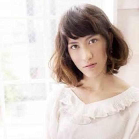 橋本愛、制服ショットでファン悩殺「かわいさ犯罪級」「破壊力やべえ」「これは撃ち抜かれました」