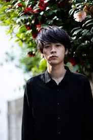King Gnu・井口理、人気劇団の主宰者役で山崎賢人主演『劇場』出演