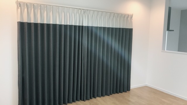 身バレしない程度にお宅のカーテン見せて下さいませんか?