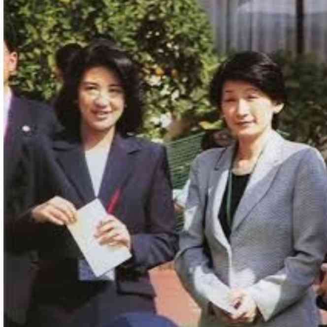 2月発表はナシ　眞子さま意志固く小室圭氏との結婚再延期の舞台裏