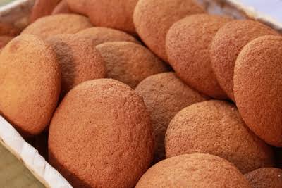 おばあちゃん家に行くと出てくる「定番のお菓子」ランキング