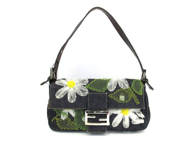 昔流行った鞄。今はあり？なし？