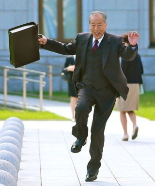一言だけ書いてどの有名人か当てるトピ