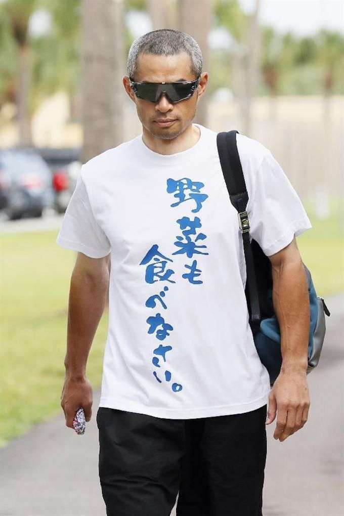 イチロー氏、高校野球の指導可能に 特例でシーズンオフのみ