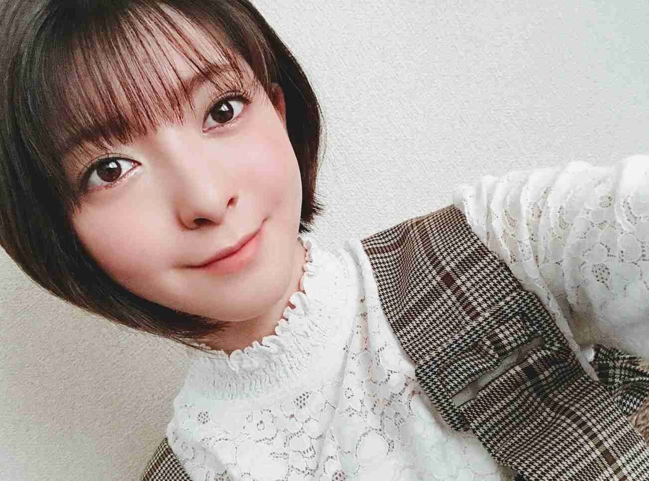 山口真帆、網タイツ＆ピンヒールの美脚オフショット「足ながっ」「エロカッコいい」と新たな魅力に反響