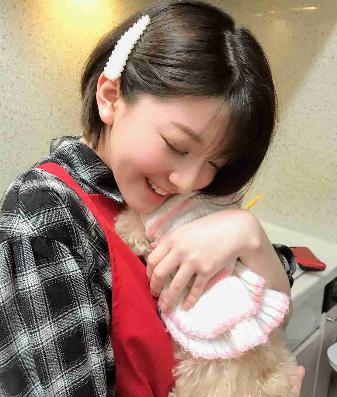 山口真帆、網タイツ＆ピンヒールの美脚オフショット「足ながっ」「エロカッコいい」と新たな魅力に反響