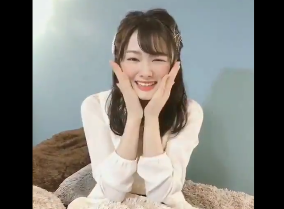 山口真帆、網タイツ＆ピンヒールの美脚オフショット「足ながっ」「エロカッコいい」と新たな魅力に反響