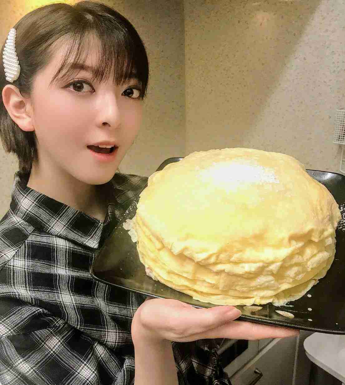 山口真帆、網タイツ＆ピンヒールの美脚オフショット「足ながっ」「エロカッコいい」と新たな魅力に反響