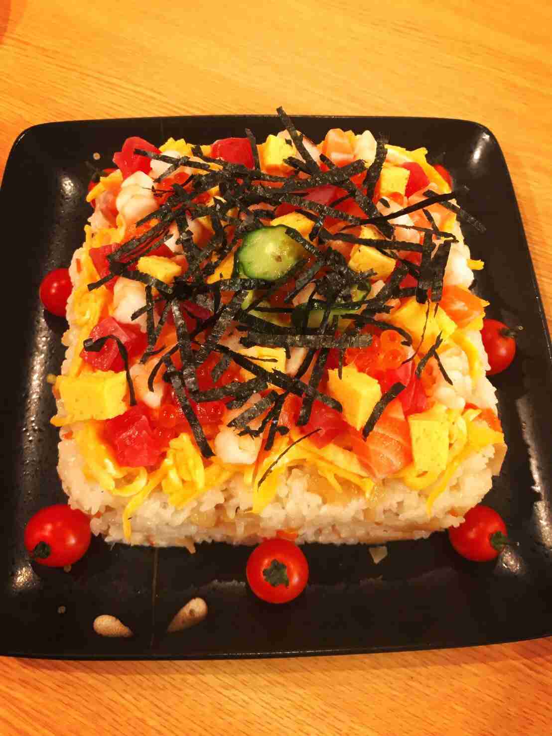 山口真帆、網タイツ＆ピンヒールの美脚オフショット「足ながっ」「エロカッコいい」と新たな魅力に反響