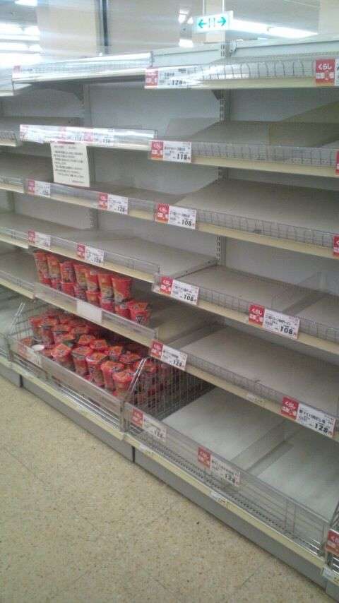 買い占め続くイタリアで、唯一売れ残った商品に「さすが」「不覚にも笑った」