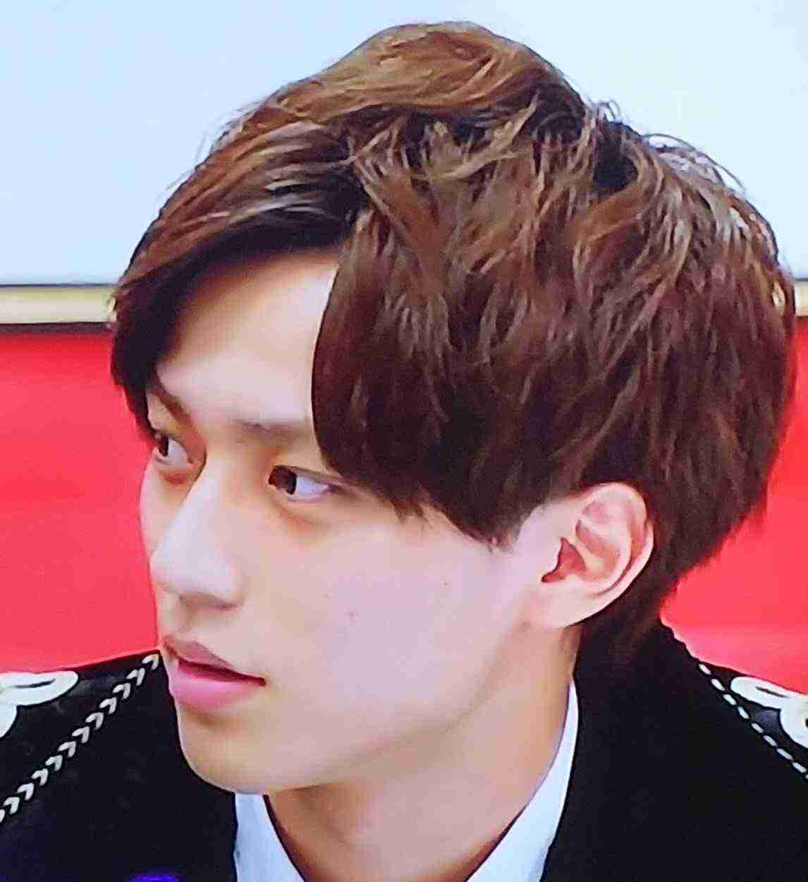 King & Prince永瀬廉『MEN'S NON-NO』初ソロ表紙 白アイテムを軽やかに着こなす