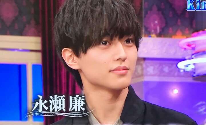 King & Prince永瀬廉『MEN'S NON-NO』初ソロ表紙 白アイテムを軽やかに着こなす