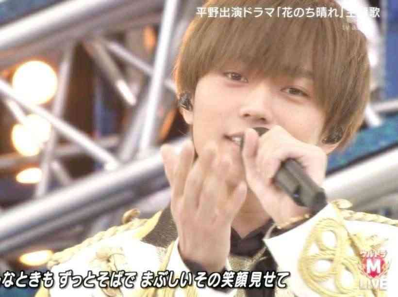 King & Prince永瀬廉『MEN'S NON-NO』初ソロ表紙 白アイテムを軽やかに着こなす