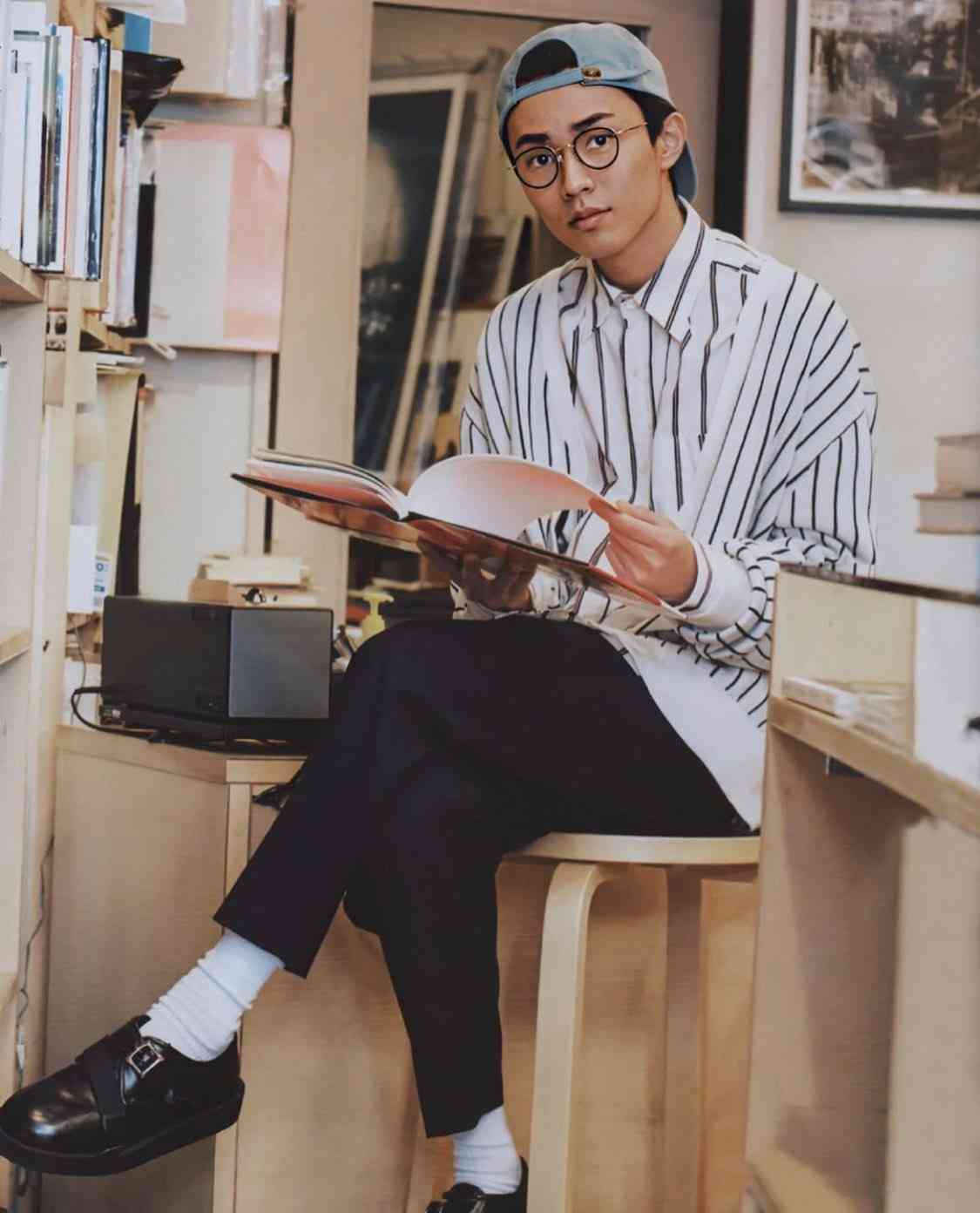 King & Prince永瀬廉『MEN'S NON-NO』初ソロ表紙 白アイテムを軽やかに着こなす