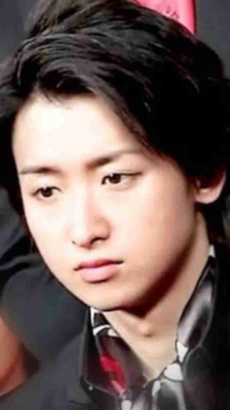 King & Prince永瀬廉『MEN'S NON-NO』初ソロ表紙 白アイテムを軽やかに着こなす