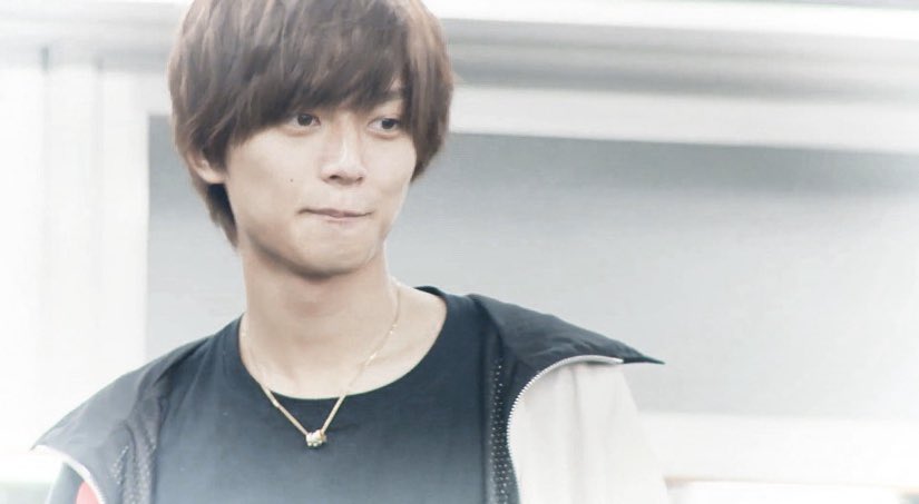 King & Prince永瀬廉『MEN'S NON-NO』初ソロ表紙 白アイテムを軽やかに着こなす