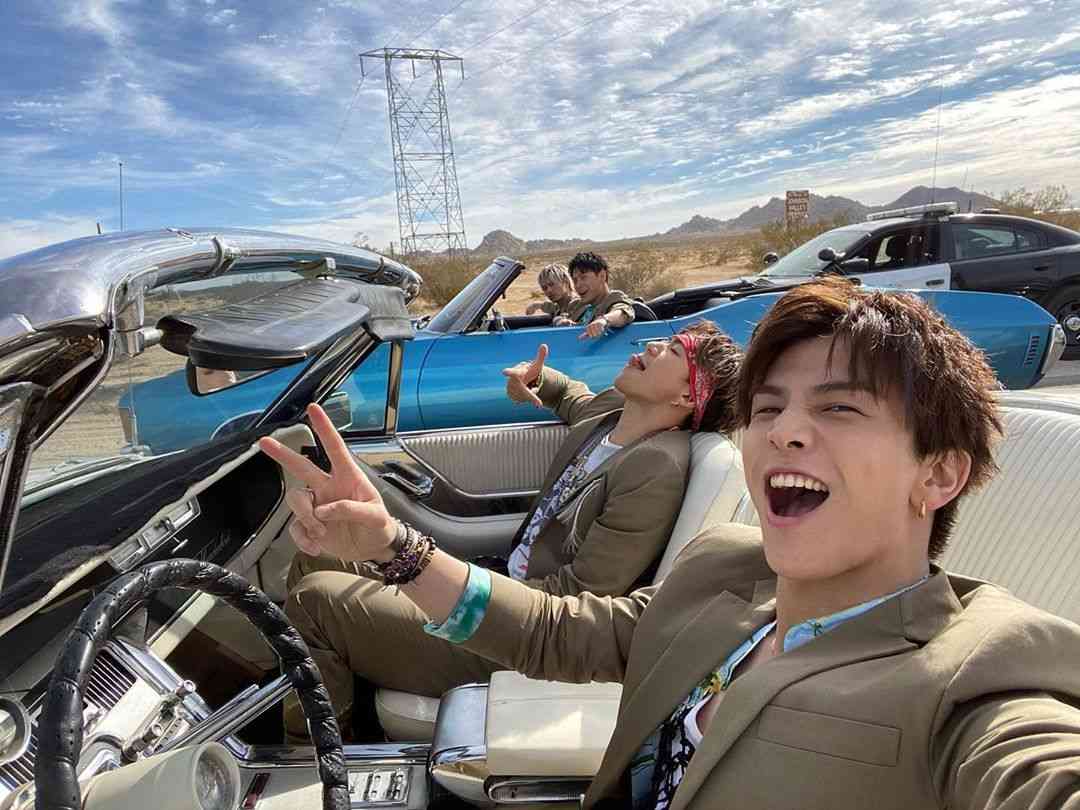 三代目JSB 岩田剛典のウインクSHOTにファン歓喜「これ罪でしょ!?」「イケメンすぎて倒れそうになった…」