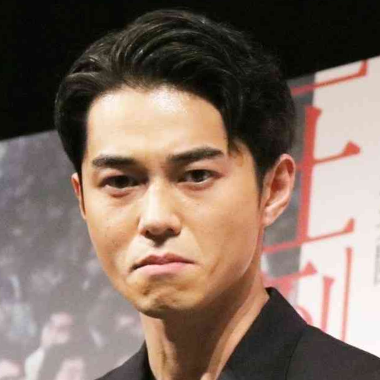 東出を見放した渡辺謙の大人の事情 謝罪会見の発言に失望