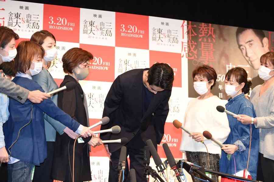 電車内で「俺はコロナだ」、群馬　業務妨害容疑で男逮捕
