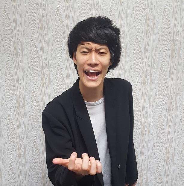 二次元と三次元のイケメンを交互に貼っていくトピ