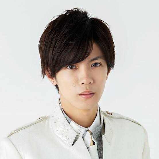 二次元と三次元のイケメンを交互に貼っていくトピ