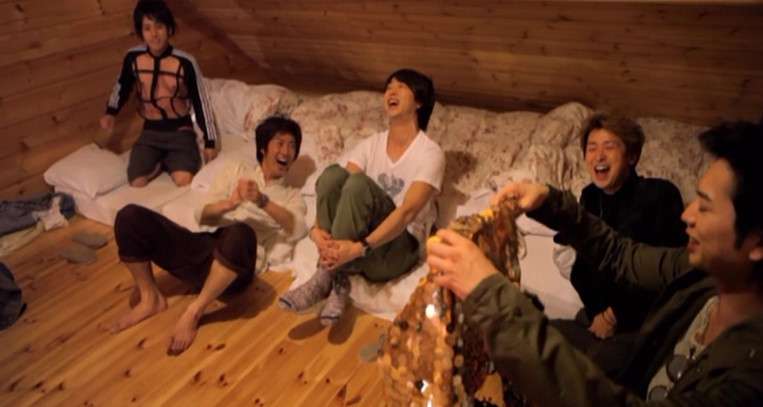 湯上がりの嵐、三ツ矢サイダーで乾杯「サイダーって嵐みたいじゃね…?」